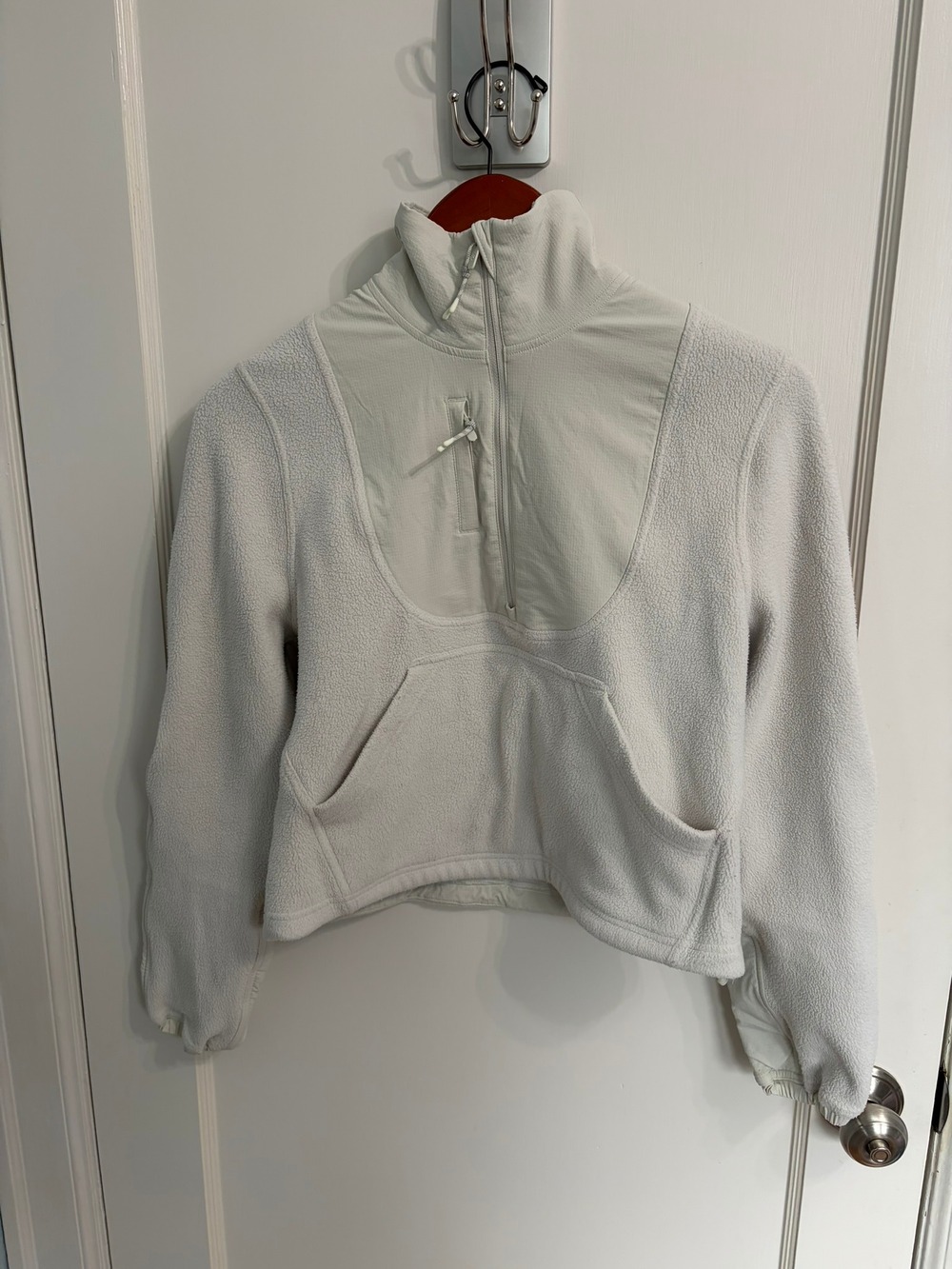 Lululemon Scuba Cropped Half Zip Pullover Sz 2 Sand Beige Fleece Kangaroo